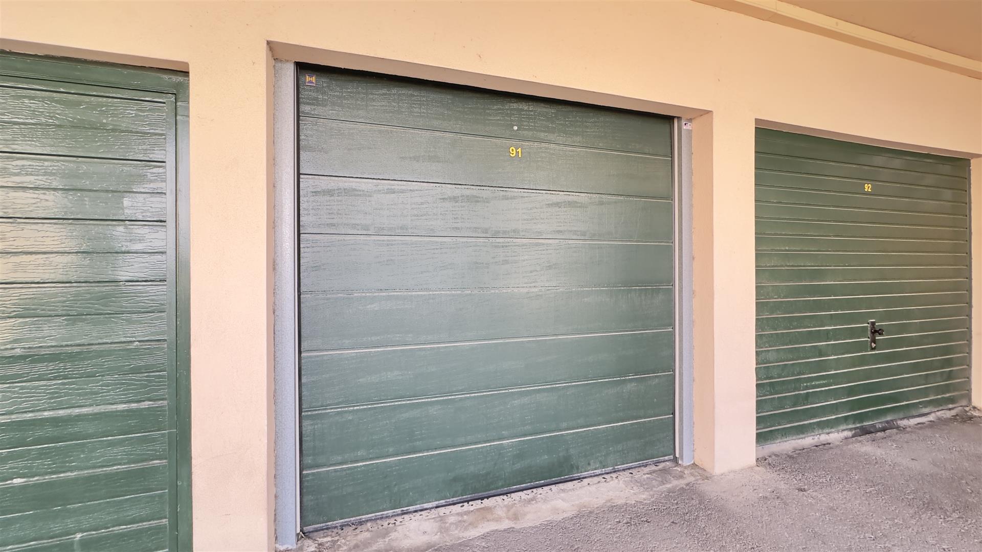 Image of Apartment - 3 Bedrooms - 2 Bathrooms for Sale in Vineyards-Gibraltar, Image 19